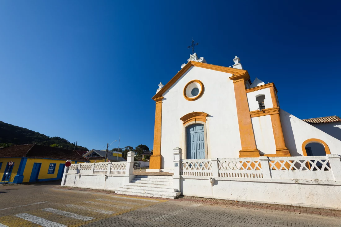 Igreja de Nossa Senhora das Necessidades, fundada em 1754 na Freguesia de Nossa Senhora das Necessidades, atual Santo Antônio de Lisboa 