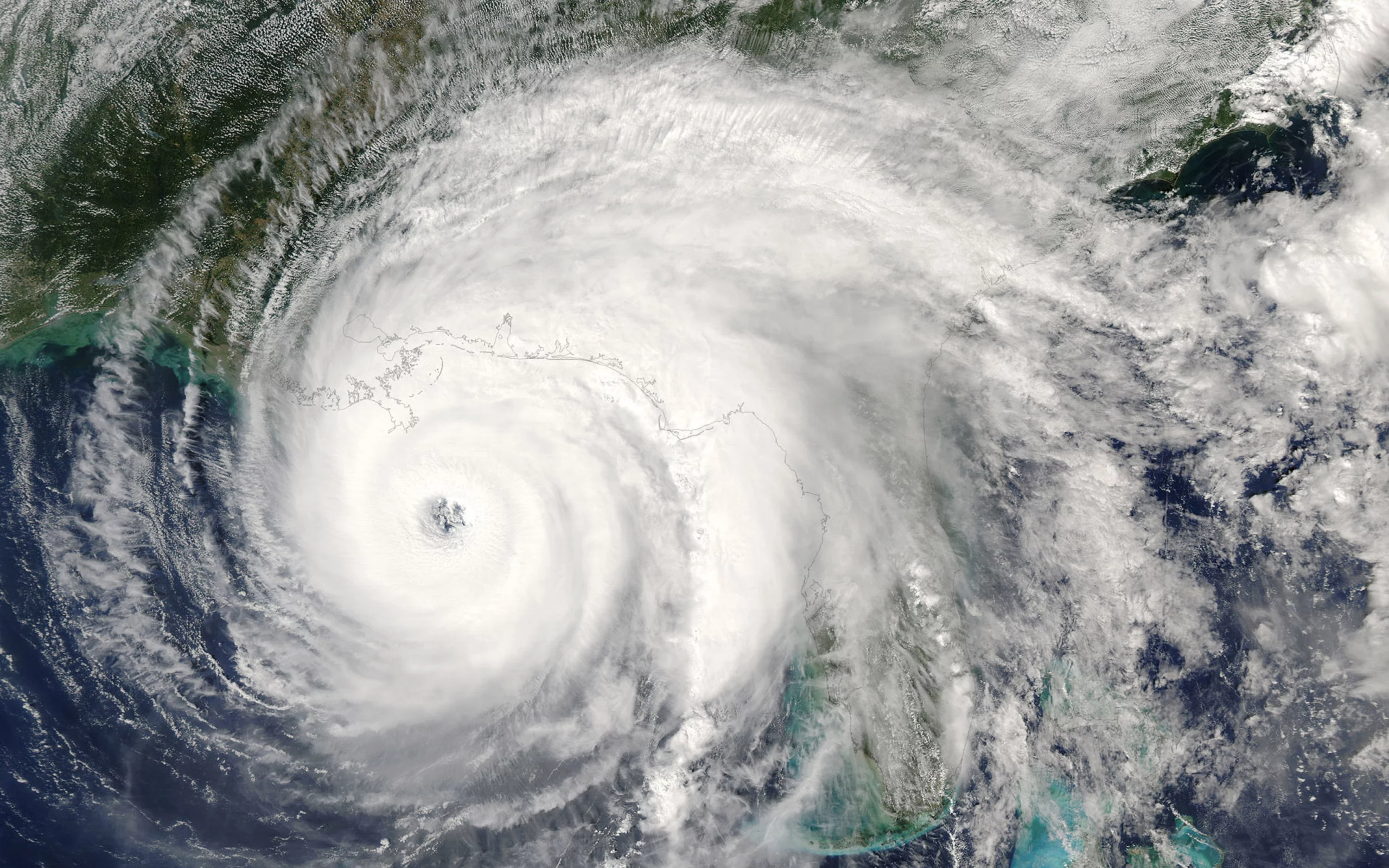 Aprenda a diferença entre ciclone, furacão e tornado