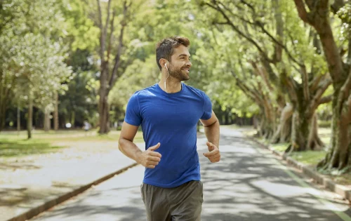 Correr no fim de semana pode ajudar a espairecer a mente