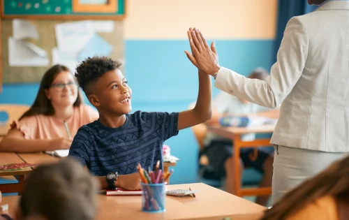 Relacionamento entre professor e estudante é importante para o aprendizado