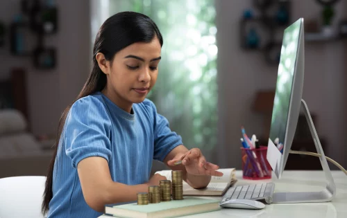 Educação Financeira: adolescente cuidando do seu dinheiro